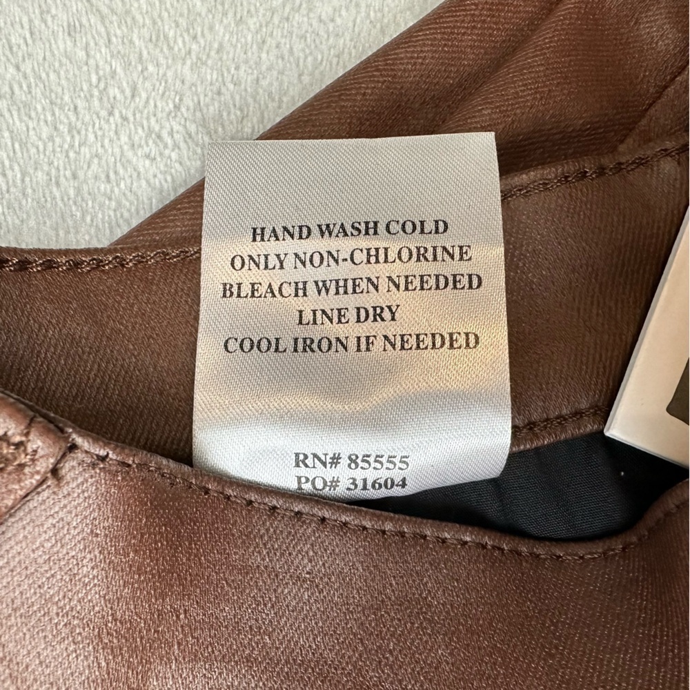 DAZE Sundaze coated jeans women’s size 31 high waisted, coated espresso NWT - Picture 13 of 16